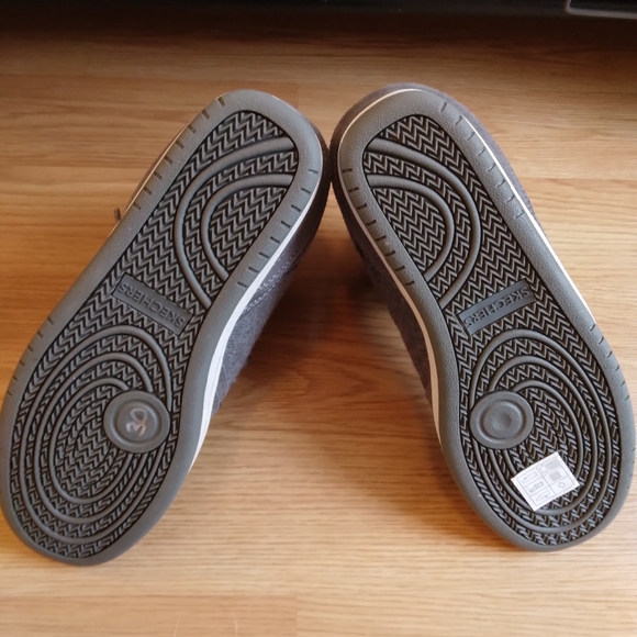 Womens Skechers memory foam size 7 grey - Picture 3 of 5